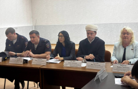 Представители «Московского Муфтията» выступили перед мигрантами