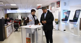 Глава ДСМР принял участие в голосовании на выборах в Госдуму