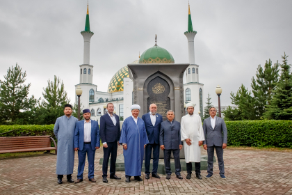 Глава ДСМР принимает участие в Федеральном Сабантуе на Кузбассе